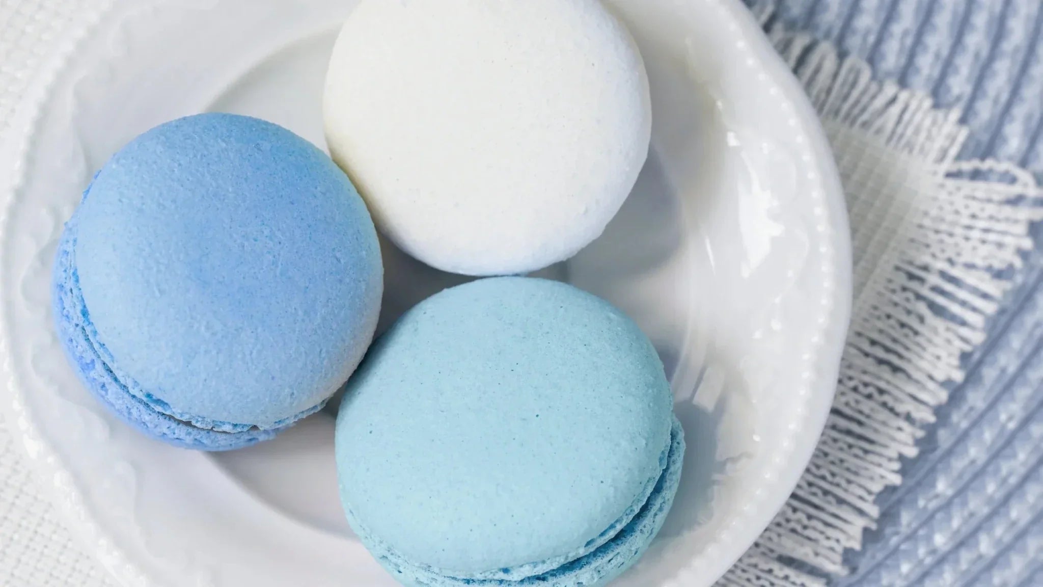 BlueMAJIK Coconut Macarons